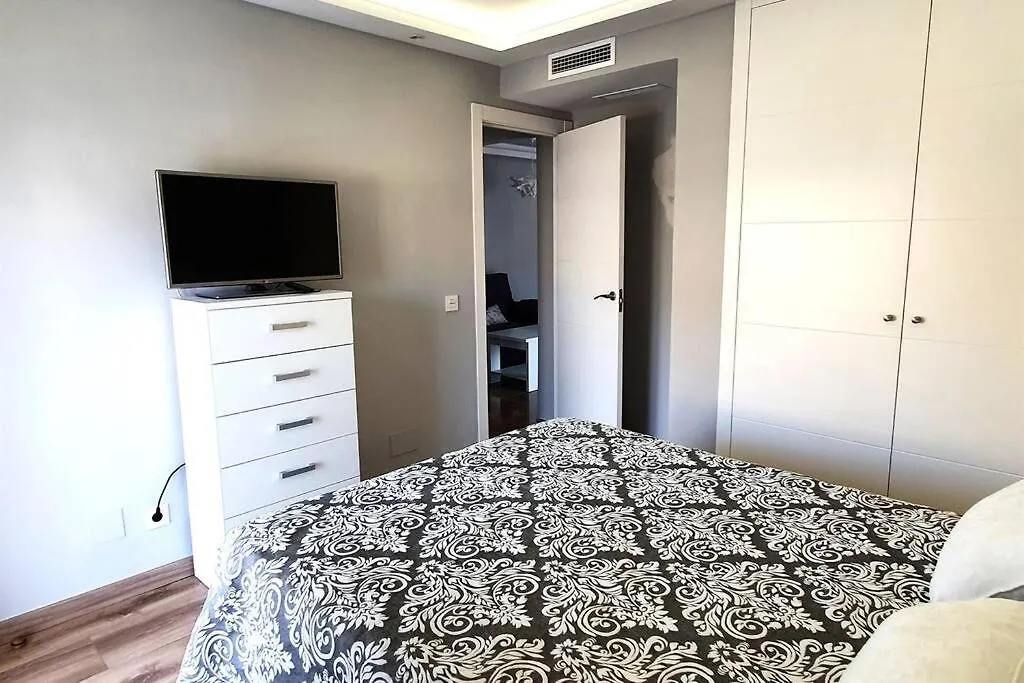 Modern Two Bedroom Apartment In Marbella Centre